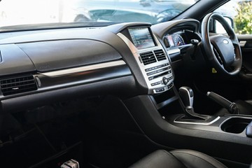 https://vehicle-cdn.autoleague.cloud/31373_U309830_17.jpg
