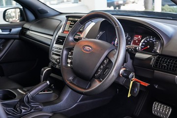 https://vehicle-cdn.autoleague.cloud/31373_U309830_9.jpg