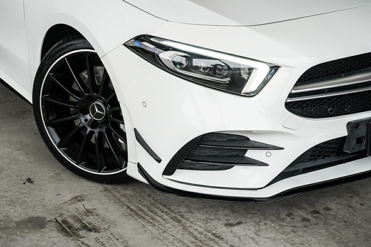 Mercedes Benz A-class image 2