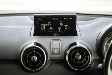 https://vehicle-cdn.autoleague.cloud/31373_U309849_13.jpg