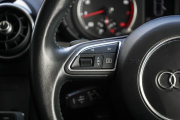 https://vehicle-cdn.autoleague.cloud/31373_U309849_16.jpg