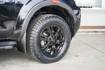 https://vehicle-cdn.autoleague.cloud/31373_U309852_8.jpg