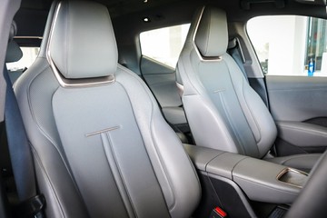 https://vehicle-cdn.autoleague.cloud/31373_U309865_14.jpg