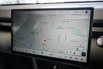 https://vehicle-cdn.autoleague.cloud/31373_U309865_18.jpg