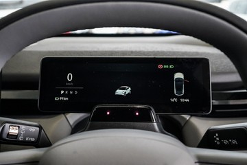 https://vehicle-cdn.autoleague.cloud/31373_U309866_18.jpg