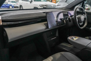https://vehicle-cdn.autoleague.cloud/31373_U309866_22.jpg
