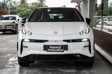 https://vehicle-cdn.autoleague.cloud/31373_U309866_3.jpg