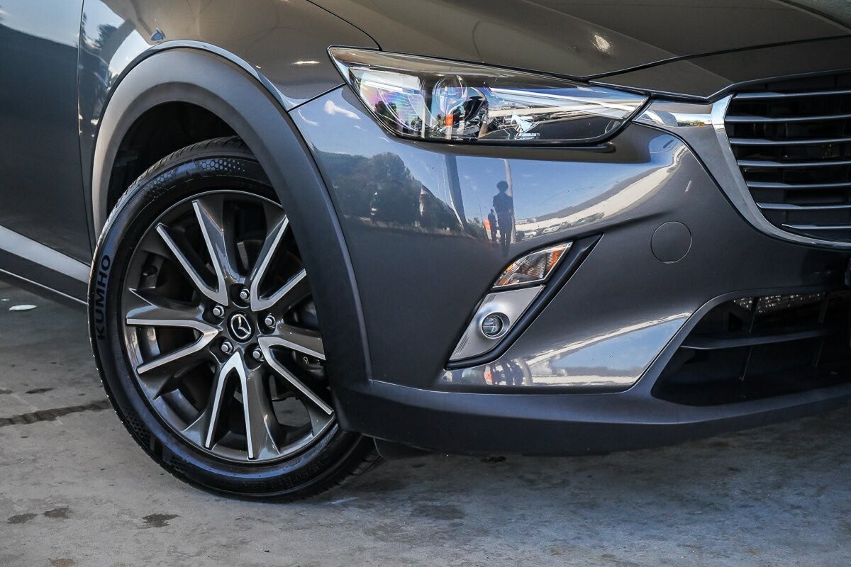 Mazda Cx-3 image 2