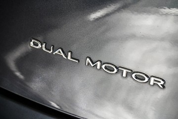 https://vehicle-cdn.autoleague.cloud/31373_U309873_10.jpg