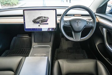 https://vehicle-cdn.autoleague.cloud/31373_U309873_14.jpg