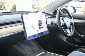 https://vehicle-cdn.autoleague.cloud/31373_U309873_26.jpg