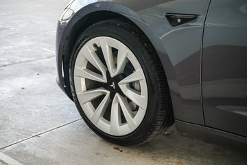 https://vehicle-cdn.autoleague.cloud/31373_U309873_5.jpg