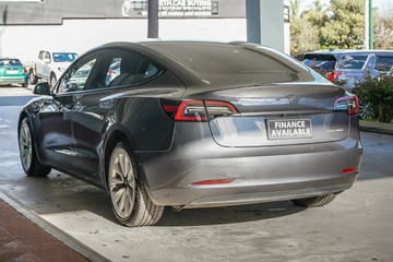 https://vehicle-cdn.autoleague.cloud/31373_U309873_6.jpg
