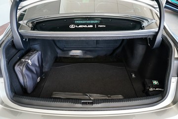 https://vehicle-cdn.autoleague.cloud/31373_U309886_10.jpg