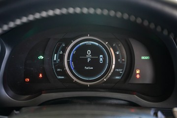 https://vehicle-cdn.autoleague.cloud/31373_U309886_15.jpg