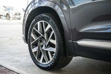 https://vehicle-cdn.autoleague.cloud/31373_U309888_5.jpg