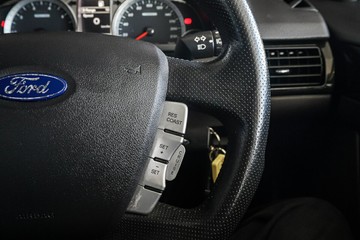 https://vehicle-cdn.autoleague.cloud/31373_U309895_18.jpg