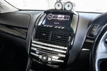 https://vehicle-cdn.autoleague.cloud/31373_U309895_20.jpg