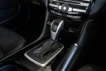 https://vehicle-cdn.autoleague.cloud/31373_U309895_22.jpg