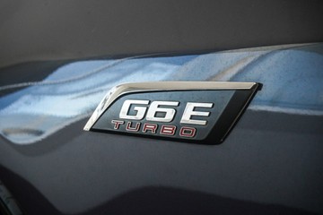 https://vehicle-cdn.autoleague.cloud/31373_U309895_6.jpg