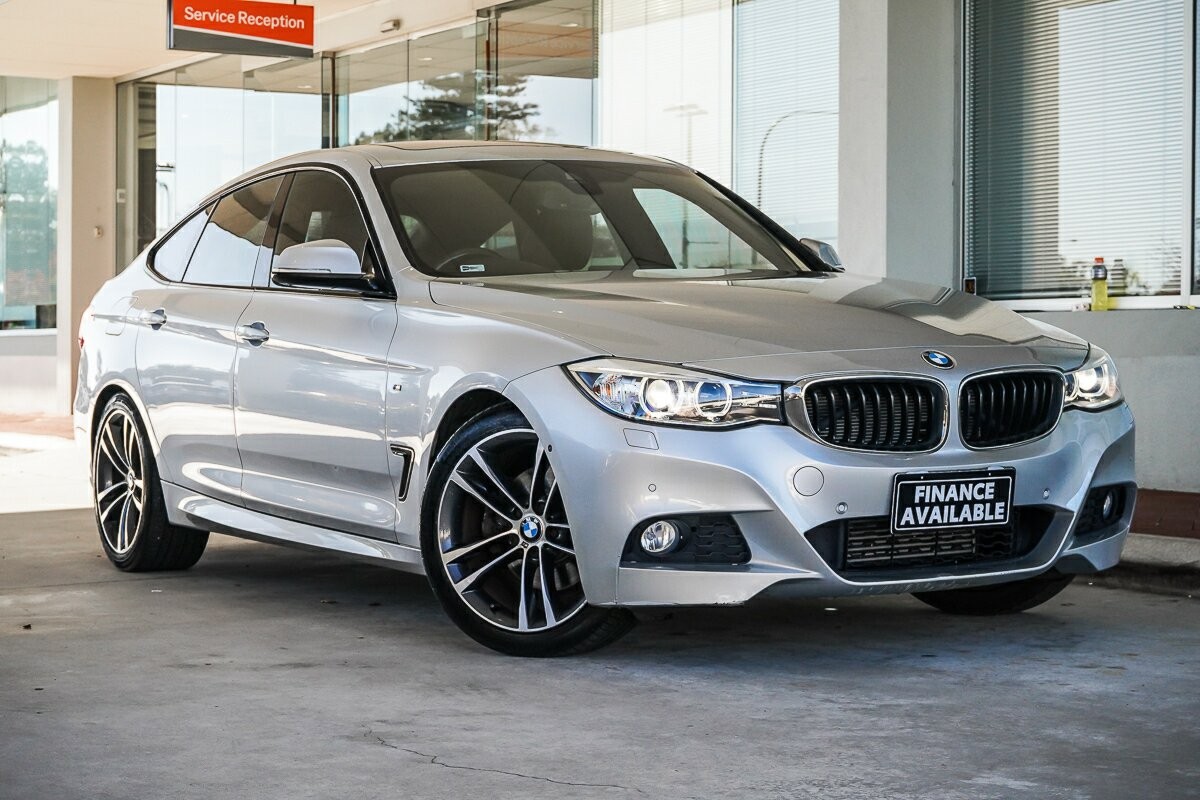 BMW 3 Series image 1