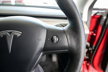 https://vehicle-cdn.autoleague.cloud/31373_U309908_16.jpg