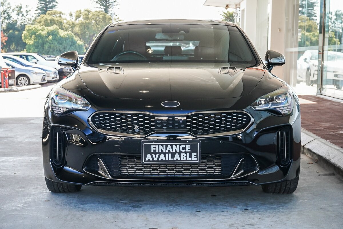 Kia Stinger image 3