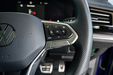 https://vehicle-cdn.autoleague.cloud/31373_U309918_17.jpg