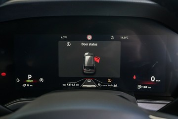 https://vehicle-cdn.autoleague.cloud/31373_U309918_18.jpg