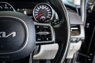 https://vehicle-cdn.autoleague.cloud/31373_U309924_15.jpg
