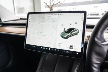https://vehicle-cdn.autoleague.cloud/31373_U309926_14.jpg
