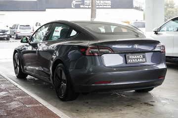 https://vehicle-cdn.autoleague.cloud/31373_U309926_5.jpg