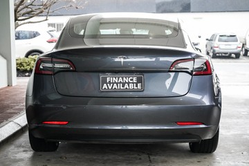 https://vehicle-cdn.autoleague.cloud/31373_U309926_6.jpg