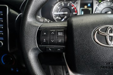 https://vehicle-cdn.autoleague.cloud/31373_U309930_15.jpg