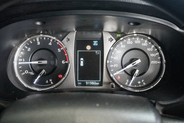 https://vehicle-cdn.autoleague.cloud/31373_U309930_17.jpg