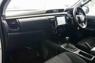 https://vehicle-cdn.autoleague.cloud/31373_U309930_21.jpg
