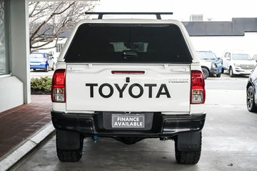https://vehicle-cdn.autoleague.cloud/31373_U309930_7.jpg