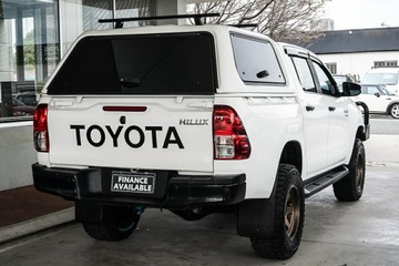 https://vehicle-cdn.autoleague.cloud/31373_U309930_8.jpg