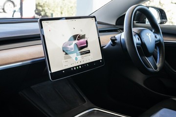 https://vehicle-cdn.autoleague.cloud/31373_U309937_19.jpg
