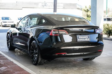 https://vehicle-cdn.autoleague.cloud/31373_U309937_4.jpg