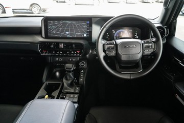 https://vehicle-cdn.autoleague.cloud/31373_U309943_12.jpg