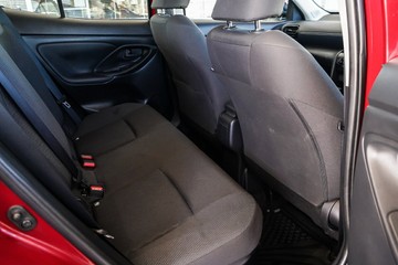 https://vehicle-cdn.autoleague.cloud/31373_U309946_11.jpg