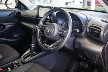 https://vehicle-cdn.autoleague.cloud/31373_U309946_13.jpg