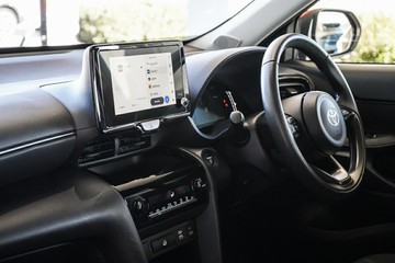 https://vehicle-cdn.autoleague.cloud/31373_U309946_23.jpg