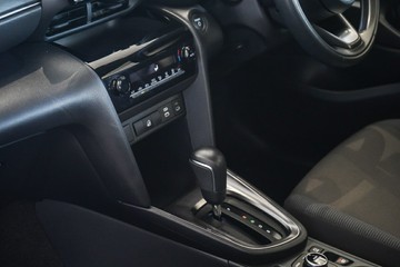 https://vehicle-cdn.autoleague.cloud/31373_U309946_24.jpg