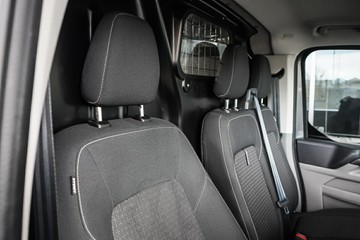 https://vehicle-cdn.autoleague.cloud/31373_U309947_13.jpg
