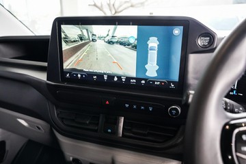 https://vehicle-cdn.autoleague.cloud/31373_U309947_17.jpg