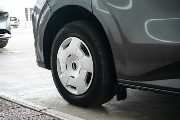 https://vehicle-cdn.autoleague.cloud/31373_U309947_5.jpg