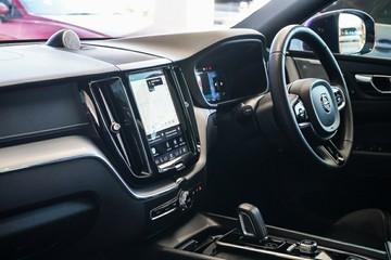 https://vehicle-cdn.autoleague.cloud/31373_U309952_24.jpg