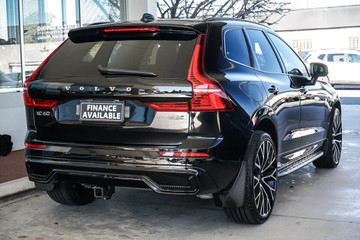 https://vehicle-cdn.autoleague.cloud/31373_U309952_8.jpg